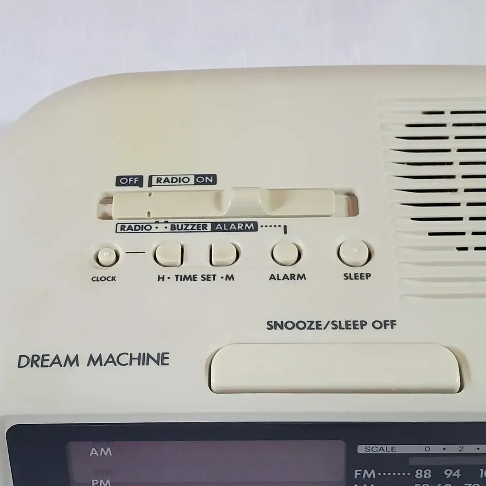 Vintage Sony Dream Machine AM/FM Clock Radio ICF-C25 Retro Cream White Tested